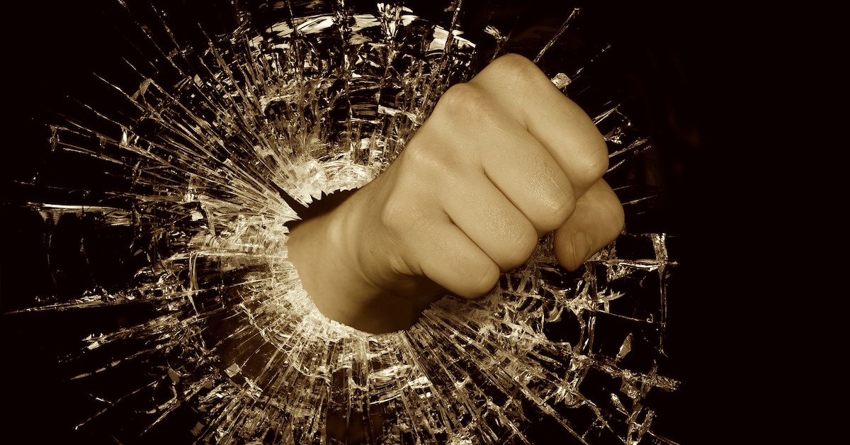 fist-1148029_1920