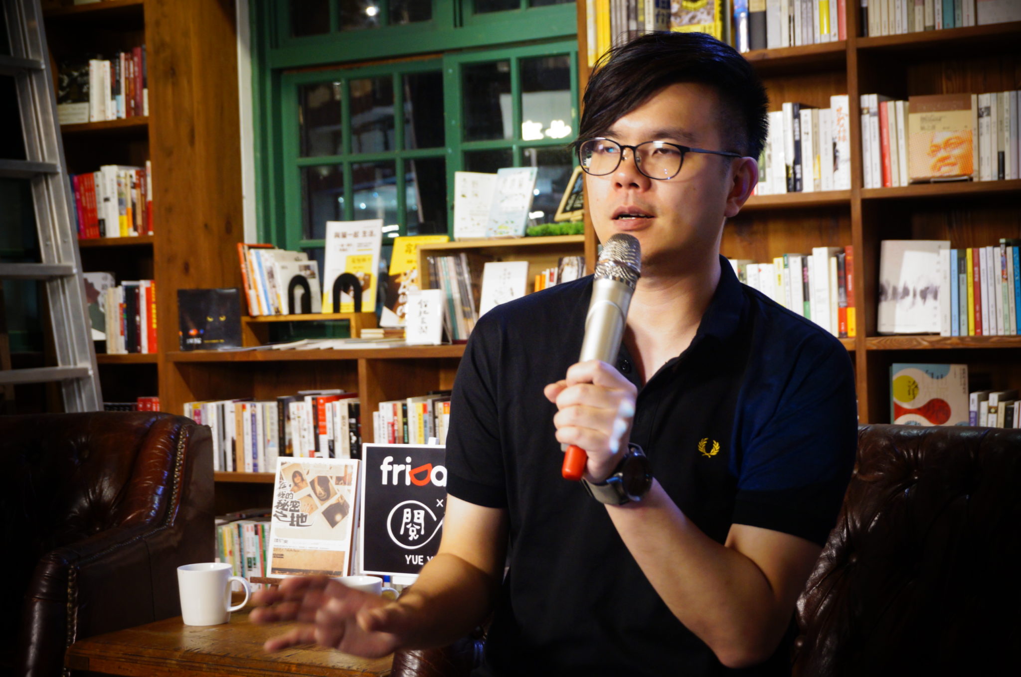 練習搖滾精神,探索生活況味 陳玠安X閱樂書店