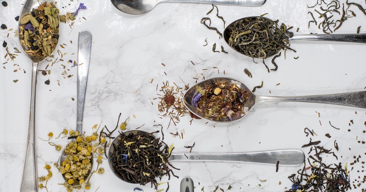 「越南的烏龍茶就是一股蟑螂屎的味道。」
