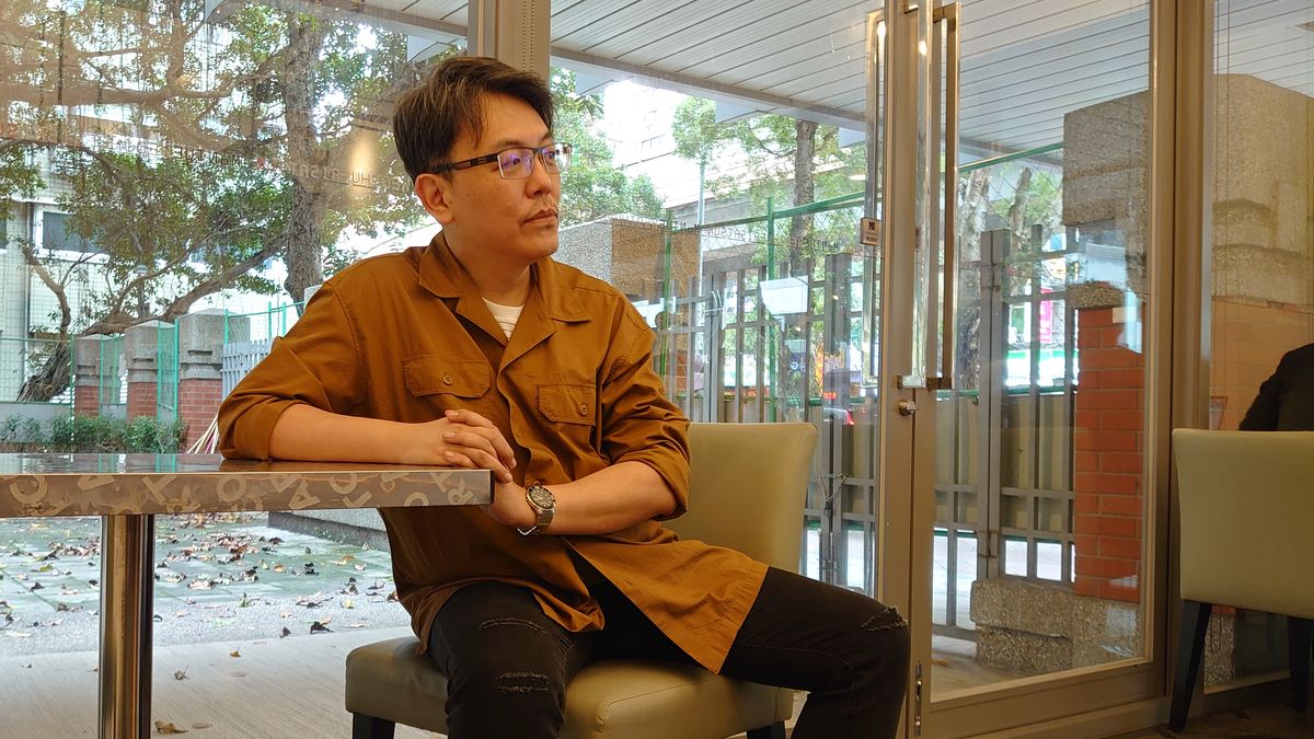 「活過,就會長出文學來」──專訪郭強生