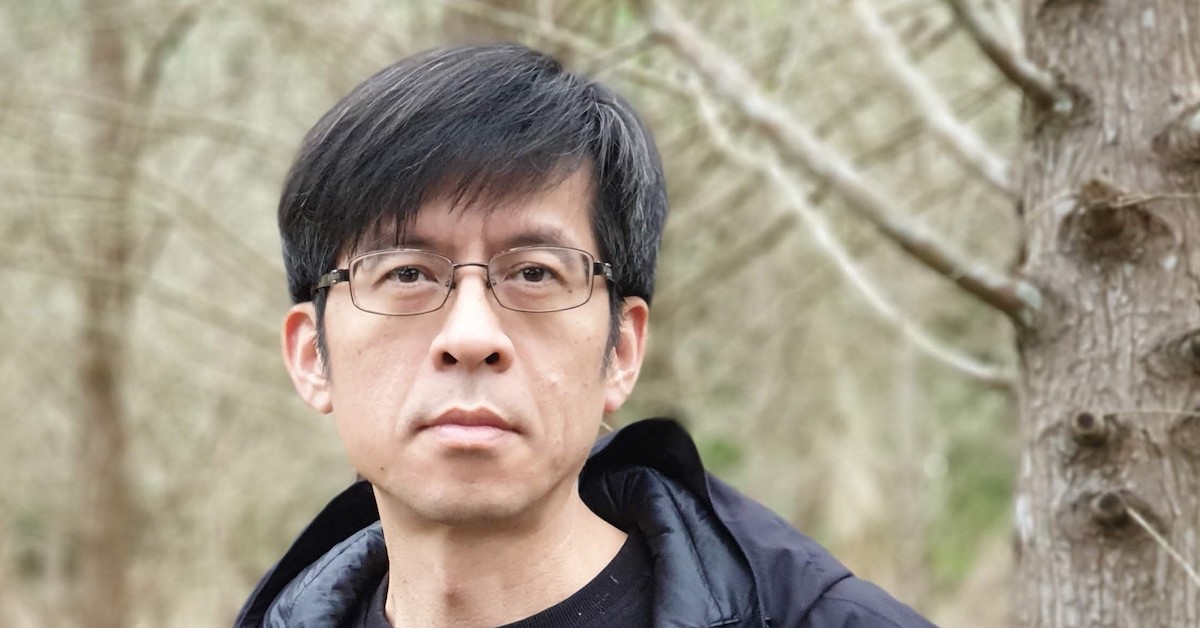 人生沒有「從此過著幸福快樂的日子」這回事——專訪《地鐵站》作者何致和