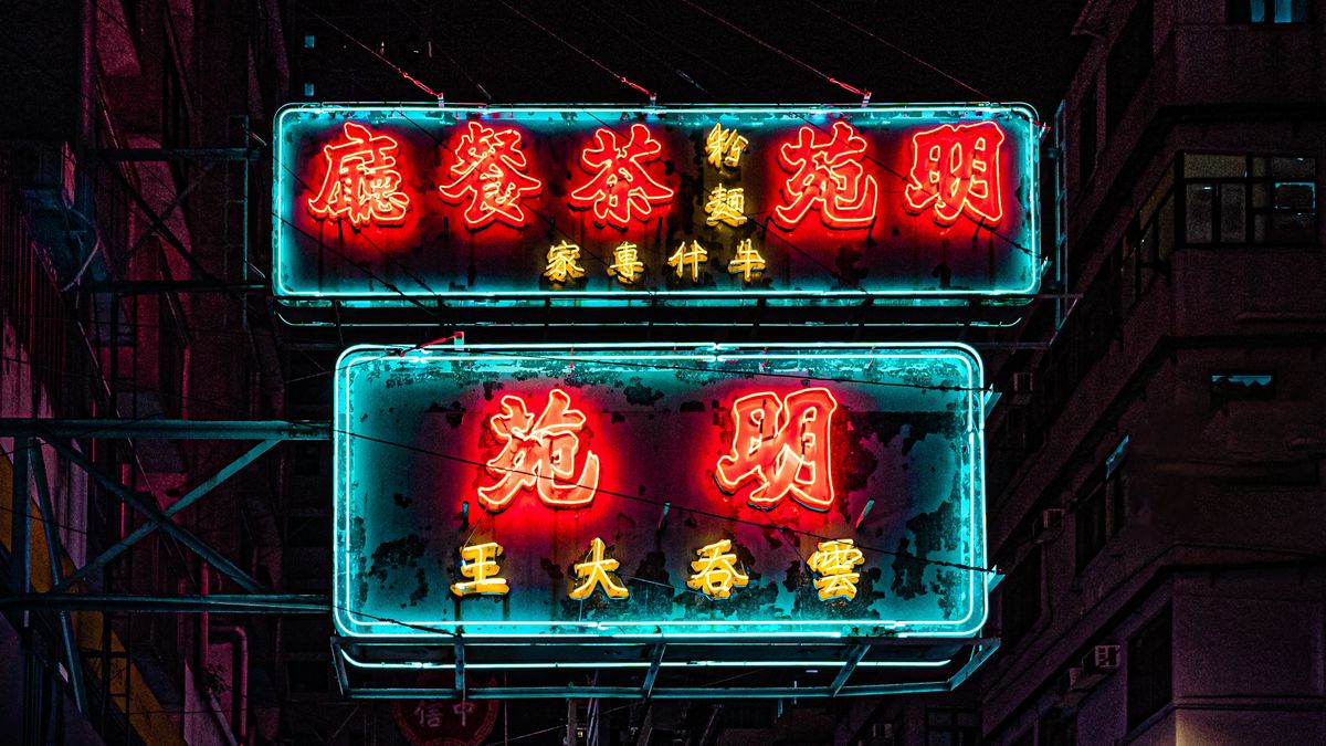 【一週E書】那些藏在桌底的,都是故事