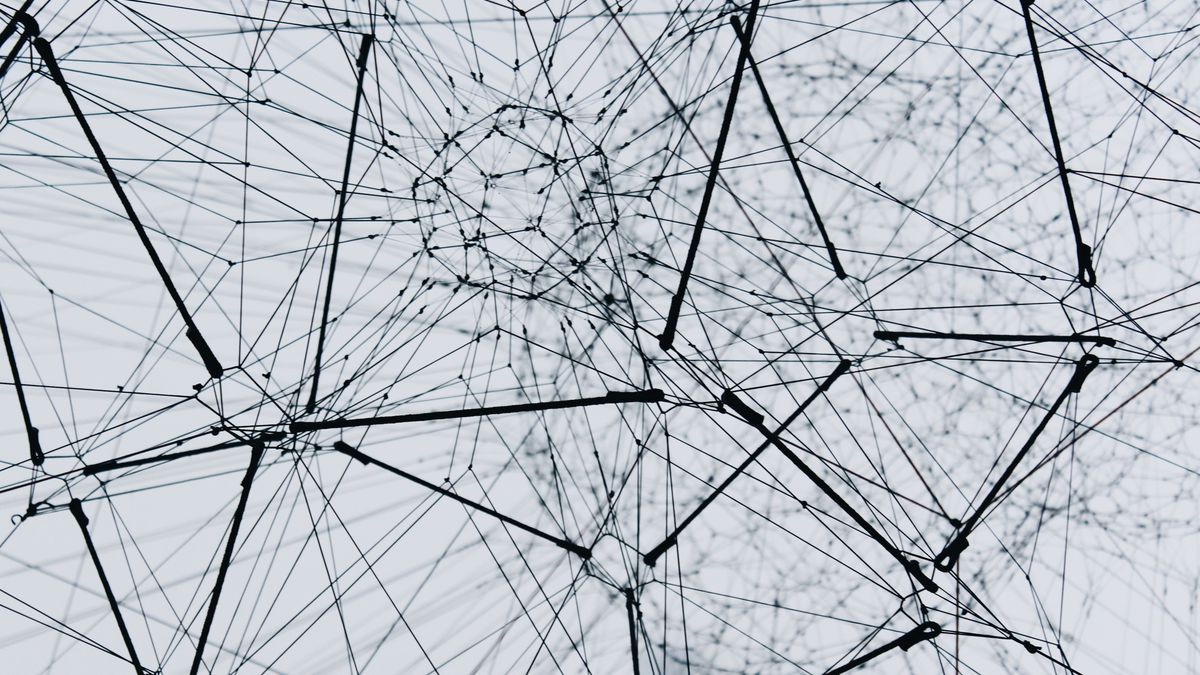 【讀者舉手】你視為理所當然的生活可能是別人夢寐以求的目標──《人生複本》