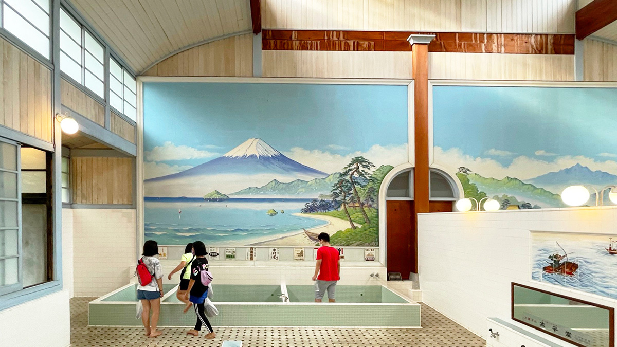 錢湯初體驗──日本「街道上的浴室」