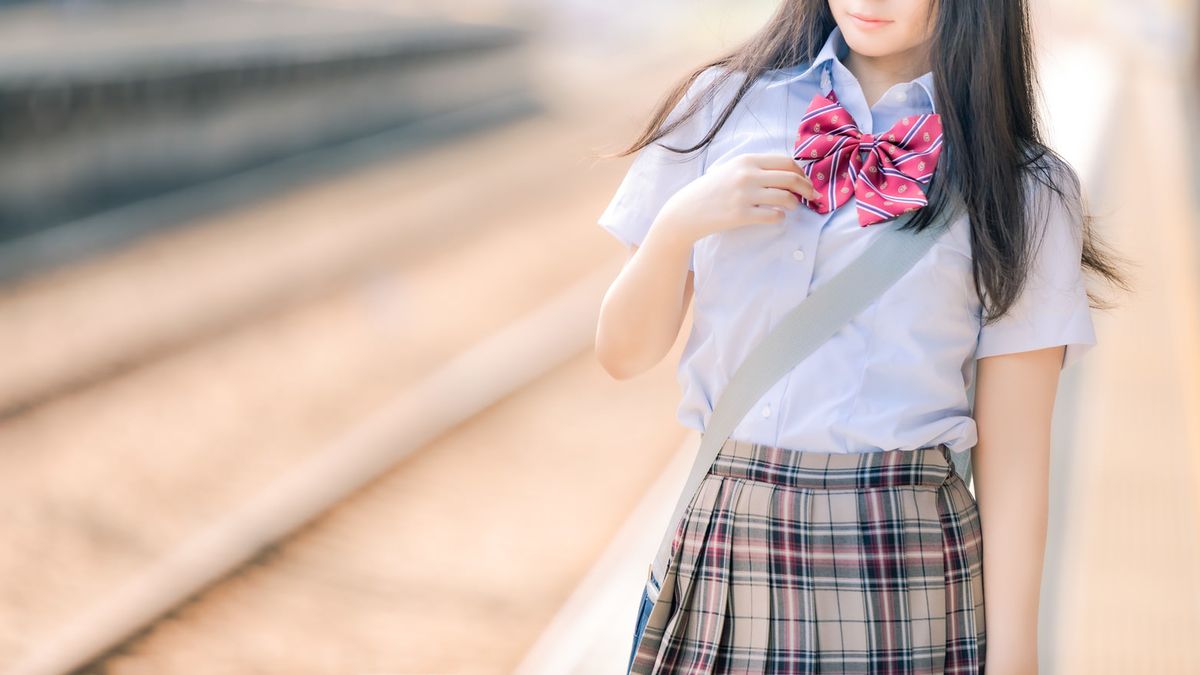 時間不會停止,但青春永遠在那裡。《奪取天下的少女》