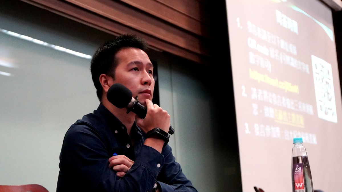 住在中土世界的考證者──專訪新版《魔戒》譯者李函