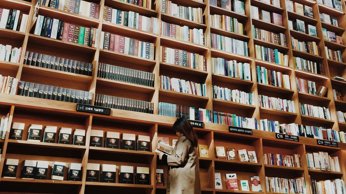 【讀者舉手】韓國出版人到底多厲害!?沒去首爾書展前,先讀《做書的人》!