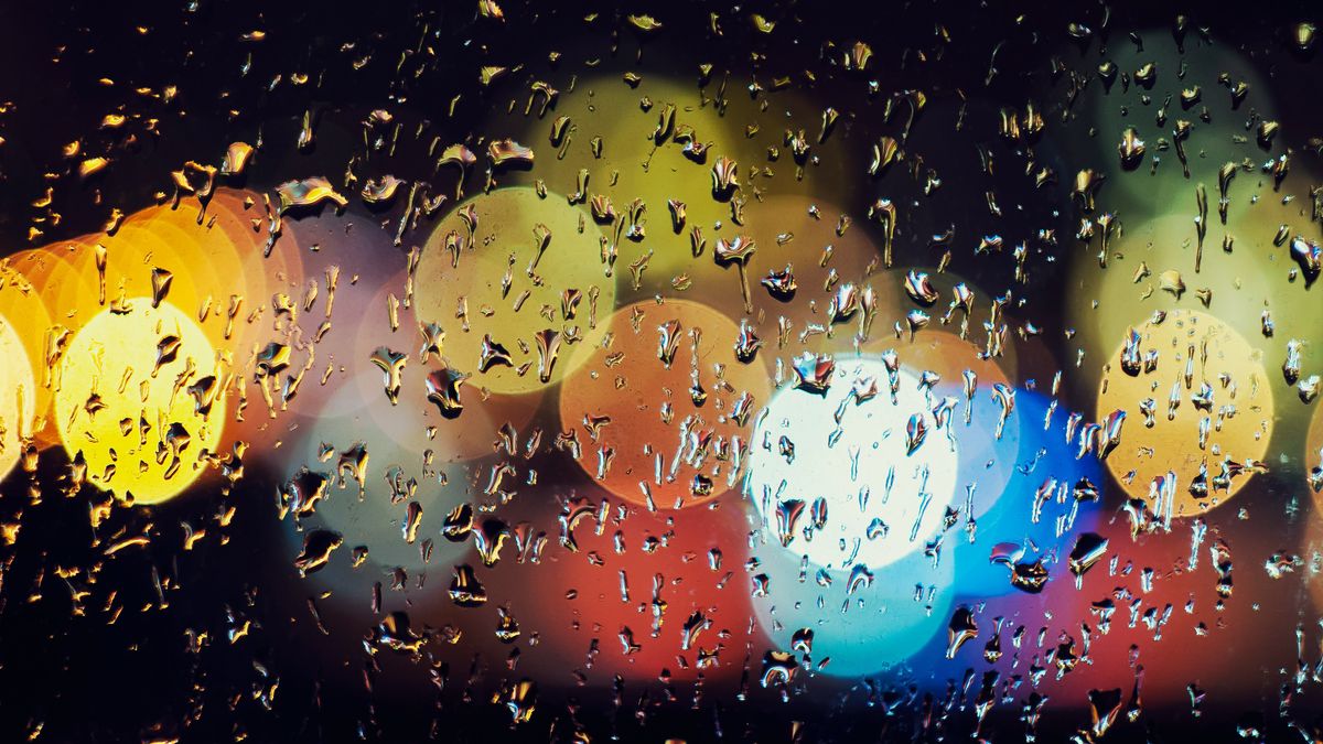 【讀者舉手】出奇不意的兇手與撲朔迷離的詭計──《雨夜送葬曲》