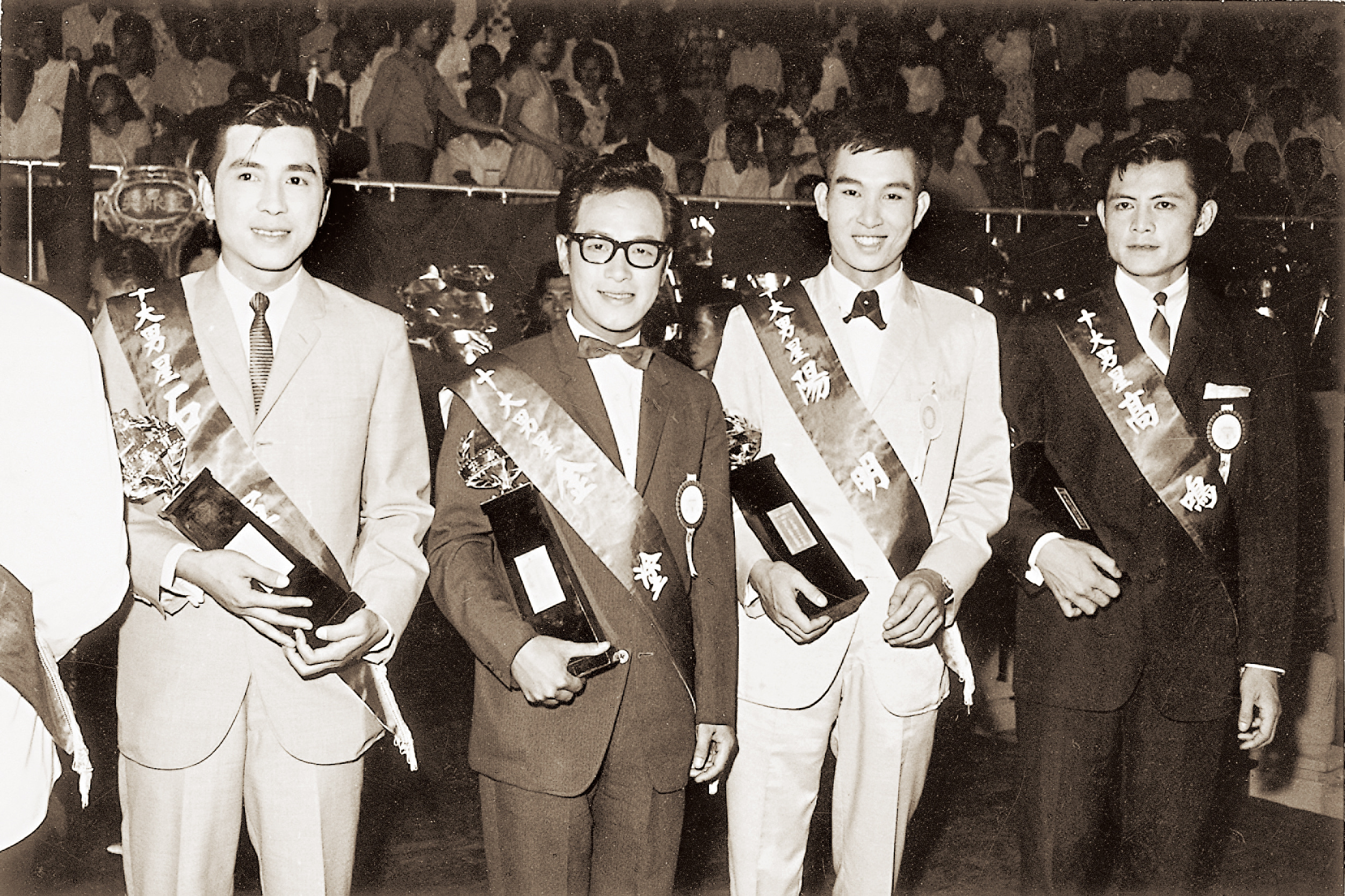 1965國產台語影片展覽會十大男明星-左起石軍金塗陽明高鳴-國家影視聽中心提供