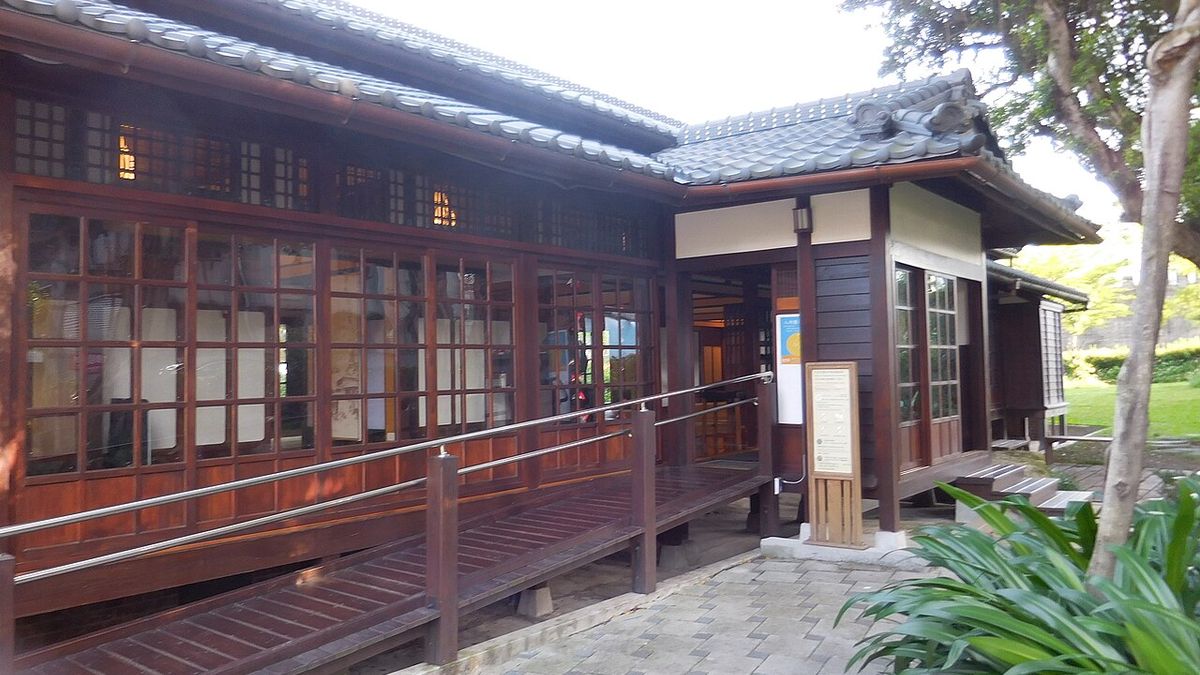 【果子離群索書】家住城南,晃遊不出城南,所見之人,都未曾與你一起變老
