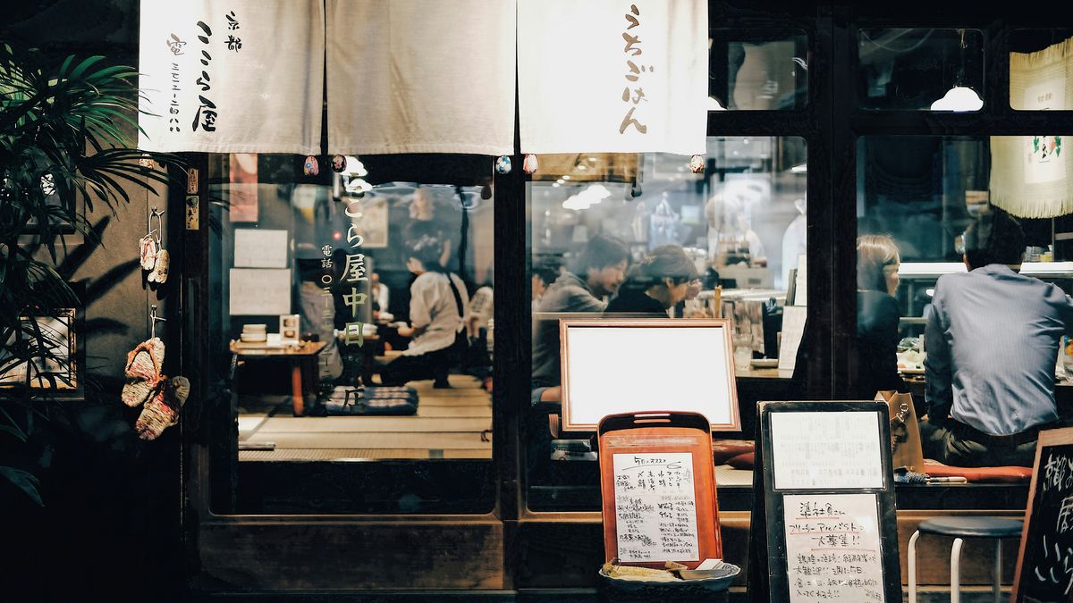 【一週E書】餓了所以有點衰,吃了所以發現美:孤獨的美食家松重豐《吃貨筆記》