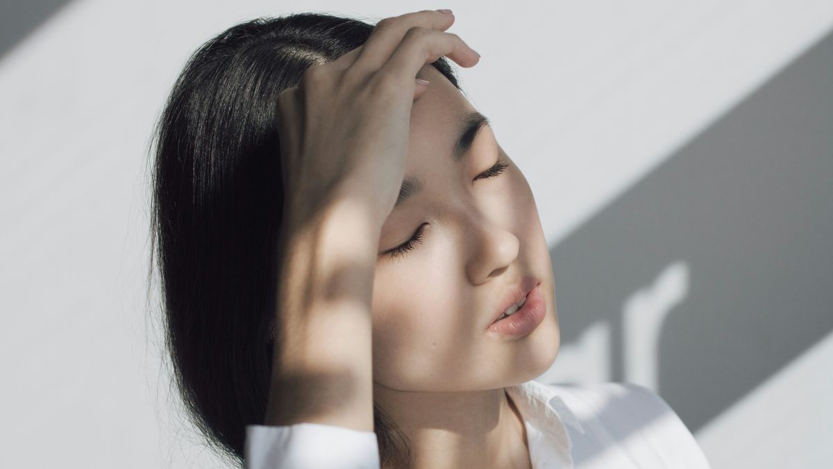 【讀者舉手】為了自我證明,所以自我壓抑的四代女性:《朗夜》