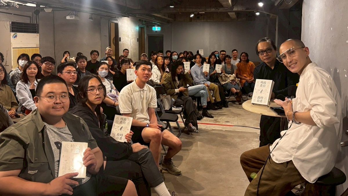 我們太習慣把政治交給專家,才讓獨裁者有機可乘