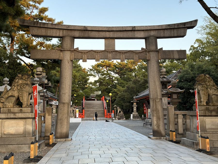 【Check-In文學現場】川端康成篇之一(上)《初戀小說》、《少年》:從大阪到逗子,「永遠的旅人」川端康成生涯之旅
