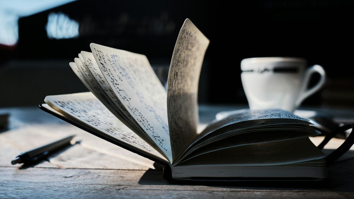 【果子離群索書】最難的是什麼能寫,什麼不能寫