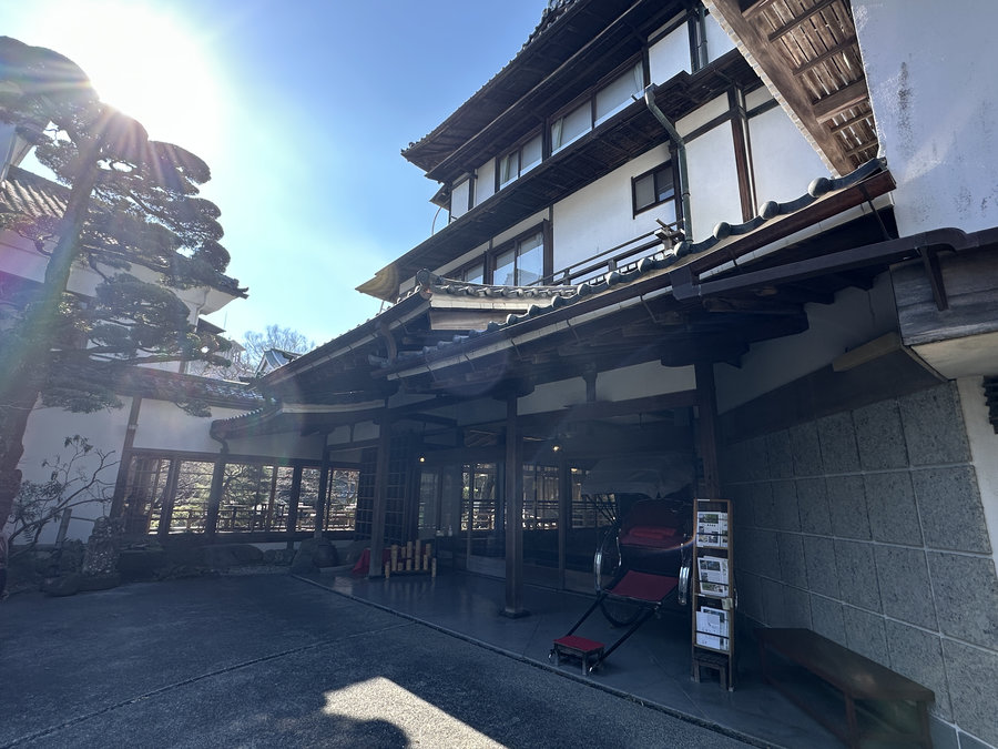 【Check-In文學現場】川端康成篇之二《伊豆的舞孃》(上):青春的傷口,南方半島的逃避行