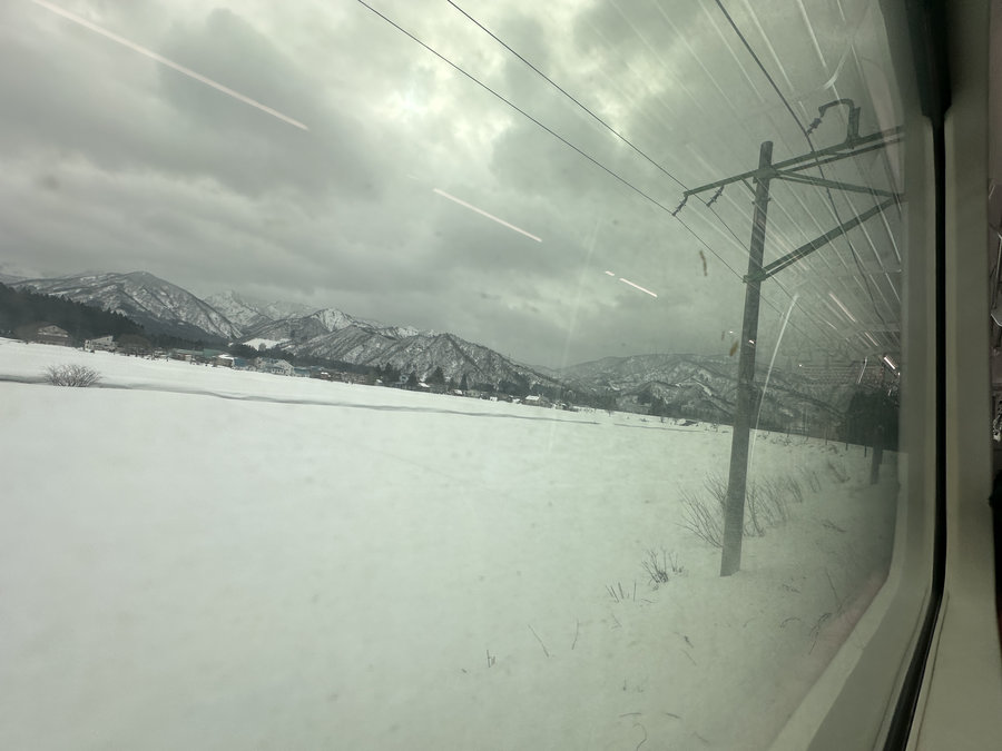 【Check-In文學現場】川端康成篇之三《雪國》(上):美麗的愛與徒勞,在雪夜盡頭的異世界